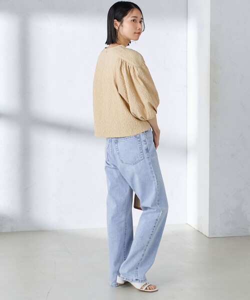 SHIPS(シップス)の「〈手洗い可能〉フクレ ジャカード ブラウス(シャツ/ブラウス・レディース・ベージュ/オフホワイト/ブラック・ONE SIZE)」の5枚目の写真