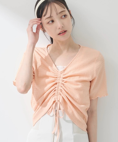 earth music&ecology(アースミュージックアンドエコロジー)の「ポコポコギャザードロストプルオーバー(Tシャツ/カットソー・レディース・アイボリー/ブラック/グレイッシュブルー/コーラル/ライム・FREE)」の5枚目の写真