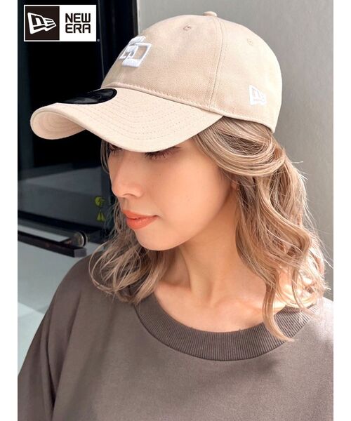 NEW ERA（ニューエラ）の「GYDA×NEW ERA GD CAP（キャップ・レディース・ブラック/ベージュ・FREE）」の4枚目の写真