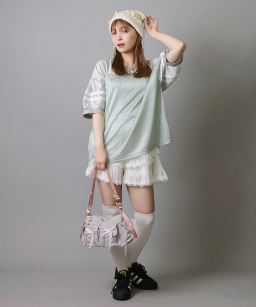 SPINNS（スピンズ）の「4リボン付き 猫耳ニットキャップ（ニットキャップ/ビーニー・レディース・グレー/アイボリー・ONESIZE）」の8枚目の写真