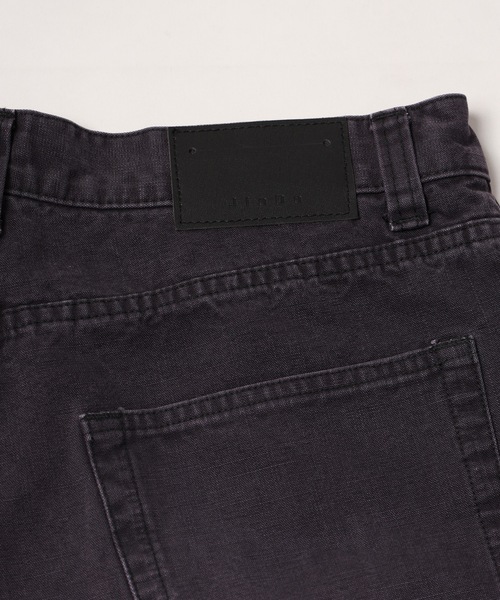 JIEDA(ジエダ)の「DRAPE OVER DUCK PANTS(デニムパンツ・メンズ・ブラック/ブラウン・1/2)」の4枚目の写真