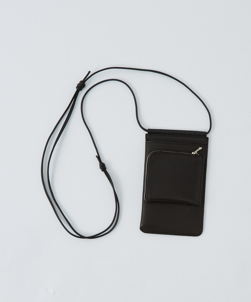 alfredoBANNISTER（アルフレッドバニスター）の「スモールレザー コンパクト ポシェット（トートバッグ・メンズ・ブラック・フリー）」の11枚目の写真