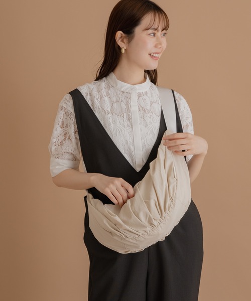 KATHARINE ROSS（キャサリンロス）の「【KATHARINE ROSS】【WEB限定】ワイドベルトショルダーバッグ（ショルダーバッグ・レディース・ブラック/アイボリー/カーキ・MEDIUM）」の17枚目の写真