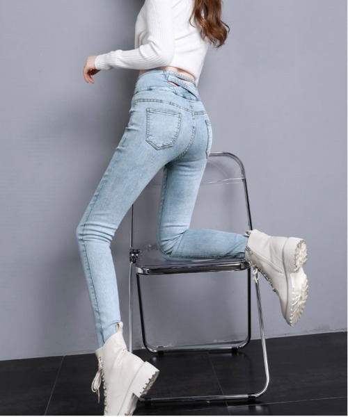 NANEA(ナネア)の「バッククロスデザイン ハイウエストストレッチデニムスキニーパンツ(デニムパンツ・レディース・ネイビー/ブラック/ブルー・SMALL/MEDIUM/LARGE/X-LARGE/XX-LARGE)」の15枚目の写真