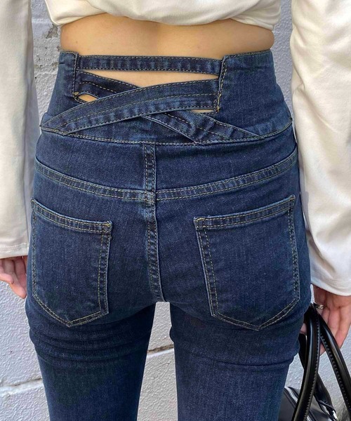 NANEA(ナネア)の「バッククロスデザイン ハイウエストストレッチデニムスキニーパンツ(デニムパンツ・レディース・ネイビー/ブラック/ブルー・SMALL/MEDIUM/LARGE/X-LARGE/XX-LARGE)」の5枚目の写真