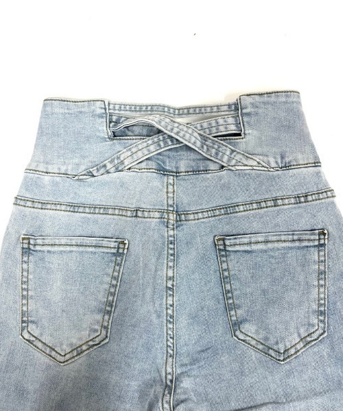 NANEA(ナネア)の「バッククロスデザイン ハイウエストストレッチデニムスキニーパンツ(デニムパンツ・レディース・ネイビー/ブラック/ブルー・SMALL/MEDIUM/LARGE/X-LARGE/XX-LARGE)」の6枚目の写真