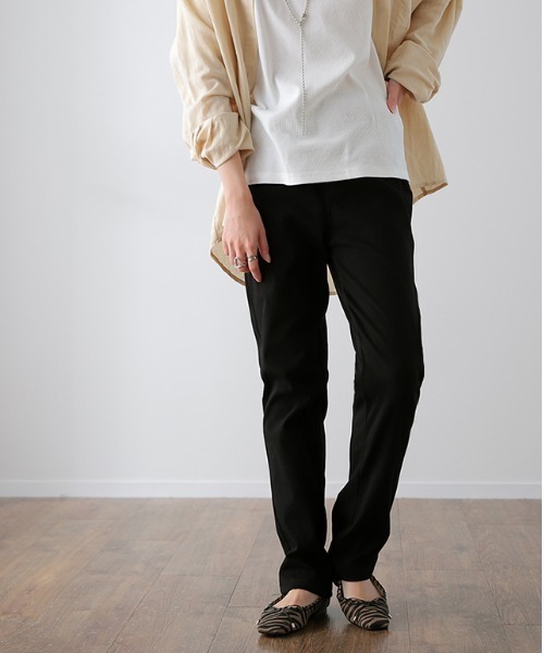 HUG.U（ハグユー）の「疲れないストレッチパンツ（その他パンツ・レディース・セージグリーン/ネイビー/インディゴブルー/ダークグレー/サンドベージュ/マスタード/チョコ/ブラック・M(レギュラー丈)/M(トール丈)/L(レギュラー丈)/L(トール丈)/XL(レギュラー丈)/XL(トール丈)）」の15枚目の写真