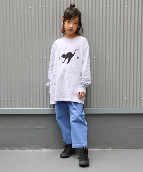 UNIT CHEST（ユニットチェスト）の「【UNIT CHEST】unique unisex long sleeve T-shirt /ユニークユニセックス ロンT OIF students コラボ 猫猫by Riyu（Tシャツ/カットソー・レディース・ブラック/ホワイト/杢グレー・L/M/S）」の12枚目の写真
