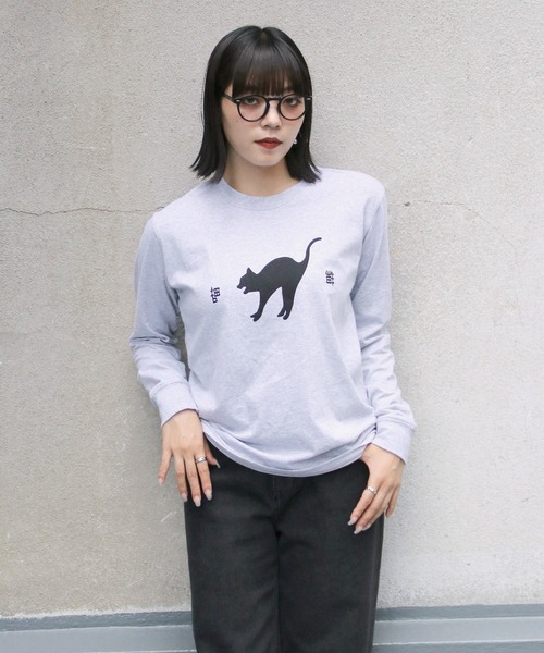 UNIT CHEST（ユニットチェスト）の「【UNIT CHEST】unique unisex long sleeve T-shirt /ユニークユニセックス ロンT OIF students コラボ 猫猫by Riyu（Tシャツ/カットソー・レディース・ブラック/ホワイト/杢グレー・L/M/S）」の9枚目の写真