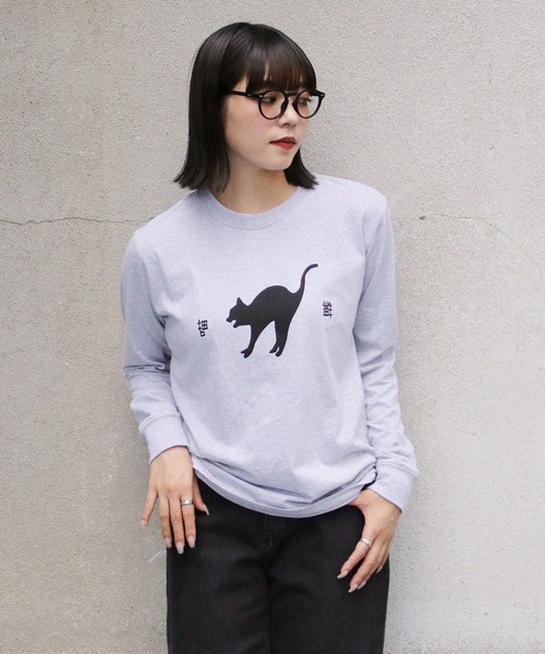 UNIT CHEST（ユニットチェスト）の「【UNIT CHEST】unique unisex long sleeve T-shirt /ユニークユニセックス ロンT OIF students コラボ 猫猫by Riyu（Tシャツ/カットソー・レディース・ブラック/ホワイト/杢グレー・L/M/S）」の8枚目の写真
