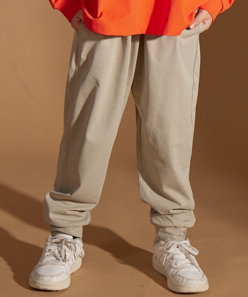 PAIRMANON STREET(ペアマノンストリート)の「【PAIRMANON STREET】マルチファンクション 吸水速乾 ジョガー テーパード パンツ(その他パンツ・キッズ・オフホワイト/チャコールグレー/ブルー/ブラック系その他/オレンジ/ベージュ/グリーン系その他/ホワイト系その他/ベージュ系その他/ブラック/カーキ/グレー系その他・100/110/120/130/140/150/160)」の7枚目の写真