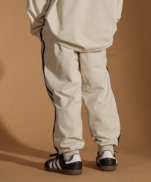 PAIRMANON STREET(ペアマノンストリート)の「【PAIRMANON STREET】マルチファンクション 吸水速乾 ジョガー テーパード パンツ(その他パンツ・キッズ・オフホワイト/チャコールグレー/ブルー/ブラック系その他/オレンジ/ベージュ/グリーン系その他/ホワイト系その他/ベージュ系その他/ブラック/カーキ/グレー系その他・100/110/120/130/140/150/160)」の19枚目の写真