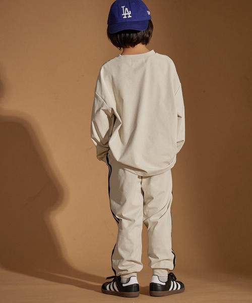 PAIRMANON STREET(ペアマノンストリート)の「【PAIRMANON STREET】マルチファンクション 吸水速乾 ジョガー テーパード パンツ(その他パンツ・キッズ・オフホワイト/チャコールグレー/ブルー/ブラック系その他/オレンジ/ベージュ/グリーン系その他/ホワイト系その他/ベージュ系その他/ブラック/カーキ/グレー系その他・100/110/120/130/140/150/160)」の20枚目の写真