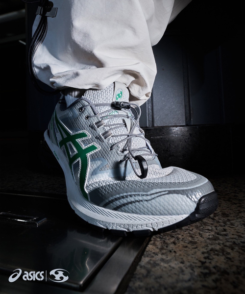 【Asics x Sansan Gear】Gel-Terrain★ブランドコラボ★ Asics x SanSan Gear GEL-Terrain Sneaker » Buy online now!