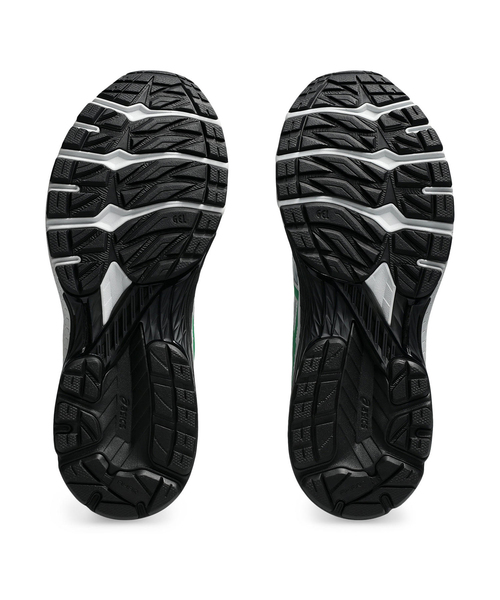 【関税込み】ASICS ブラック＆グリーン Gel-Terrain スニーカー ASICS（アシックス）の「GEL-TERRAIN（スニーカー）」 - WEAR