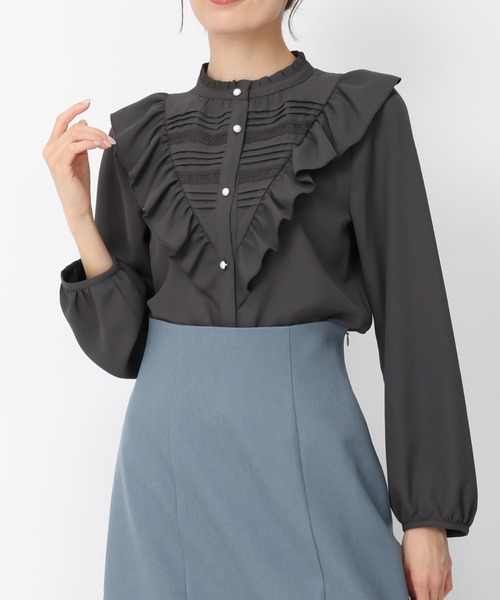 MISCH MASCH(ミッシュマッシュ)の「ピンタックレースフリルブラウス/MM448102(シャツ/ブラウス・レディース・ブラック/グレー/ホワイト・フリ-)」の2枚目の写真