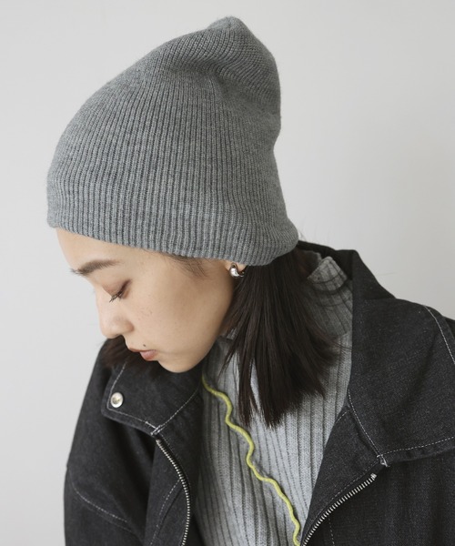 hellam(へラム)の「アルパカタッチ ニットビーニー(ニットキャップ/ビーニー・レディース・アイボリー/ブラック/チャコール・FREE)」の20枚目の写真