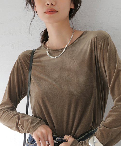 journal standard L'essage（ジャーナルスタンダードレサージュ）の「《追加2》ベロアプルオーバー（Tシャツ/カットソー・レディース・ネイビー/ブラウン系その他・FREE）」の4枚目の写真