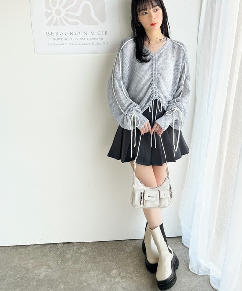 mily bilet(ミウィビレット)の「【mily bilet】ルーズな愛らしさで魅了する。透かし編みギャザー仕様リボンプルオーバー(長袖)(ニット/セーター・レディース・ブルー/アイボリー/ブラック/グレイッシュベージュ・MEDIUM/LARGE/X-LARGE/SMALL)」の21枚目の写真