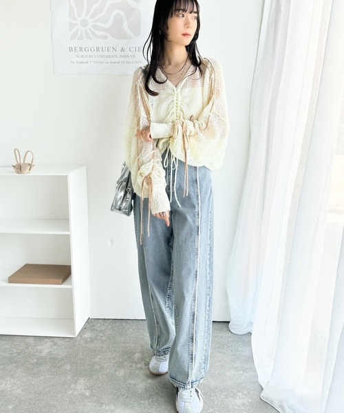 mily bilet(ミウィビレット)の「【mily bilet】ルーズな愛らしさで魅了する。透かし編みギャザー仕様リボンプルオーバー(長袖)(ニット/セーター・レディース・ブルー/アイボリー/ブラック/グレイッシュベージュ・MEDIUM/LARGE/X-LARGE/SMALL)」の11枚目の写真