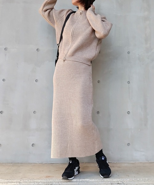 Q（キュー）の「ノーカラージップカーデ（カーディガン/ボレロ・レディース・グレー/ベージュ・MEDIUM）」の6枚目の写真