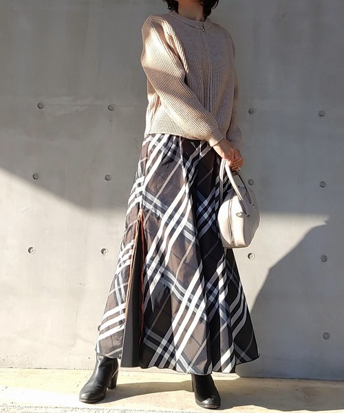 Q（キュー）の「ノーカラージップカーデ（カーディガン/ボレロ・レディース・グレー/ベージュ・MEDIUM）」の8枚目の写真