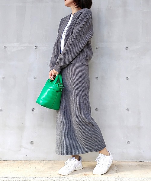 Q（キュー）の「ノーカラージップカーデ（カーディガン/ボレロ・レディース・グレー/ベージュ・MEDIUM）」の9枚目の写真