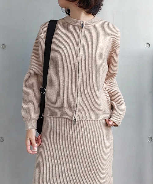 Q（キュー）の「ノーカラージップカーデ（カーディガン/ボレロ・レディース・グレー/ベージュ・MEDIUM）」の17枚目の写真