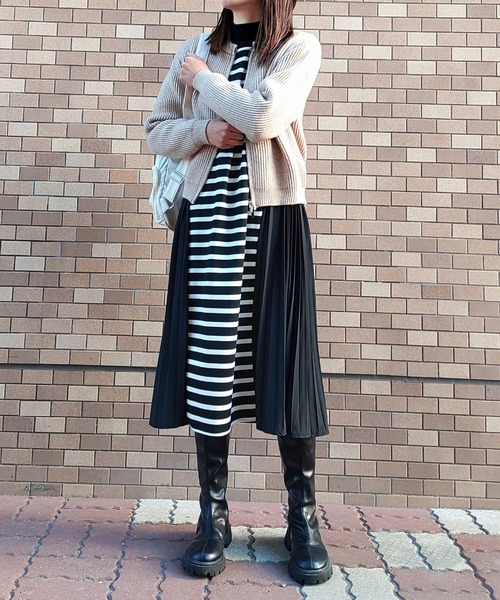 Q（キュー）の「ノーカラージップカーデ（カーディガン/ボレロ・レディース・グレー/ベージュ・MEDIUM）」の19枚目の写真