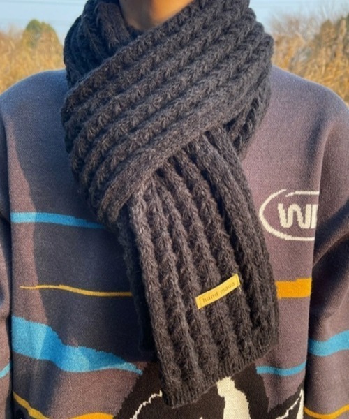 MGV（エムジーヴィー）の「シンプルロングマフラー（マフラー・メンズ・ブラック/アイボリー/ブラウン/グレー・FREE）」の14枚目の写真