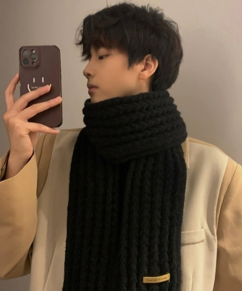 MGV（エムジーヴィー）の「シンプルロングマフラー（マフラー・メンズ・ブラック/アイボリー/ブラウン/グレー・FREE）」の15枚目の写真