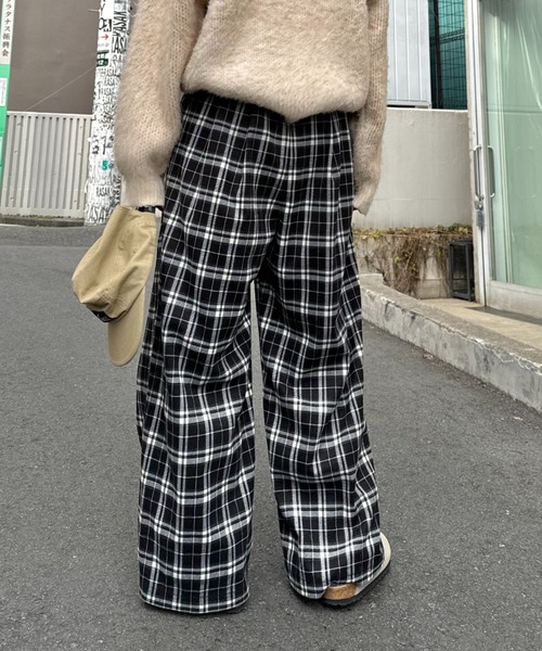 CIAOPANIC TYPY（チャオパニックティピー）の「【UNISEX】起毛チェックイージーパンツ（その他パンツ・メンズ・ブラック/イエロー/レッド・MEDIUM/LARGE）」の6枚目の写真