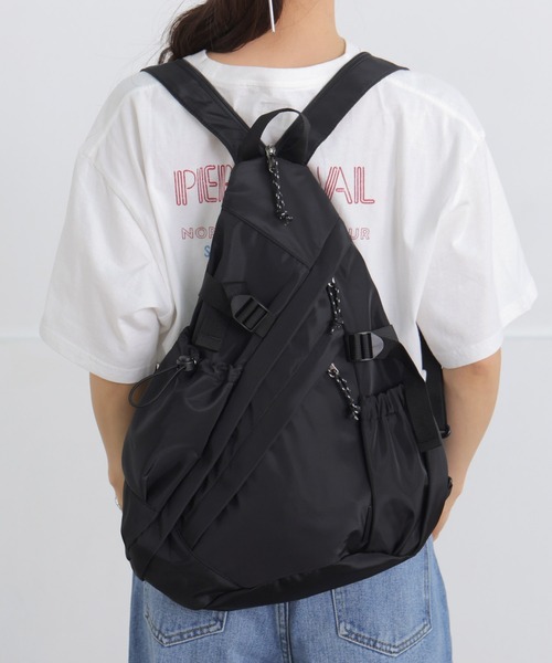 ALTROSE（アルトローズ）の「【500mlペットボトル収納可】3way リュック ボディバッグ バッグ A4 マザーズバッグ オルト（ボディバッグ/ウエストポーチ・レディース・アイボリー/カーキ/ブラック・FREE）」の3枚目の写真