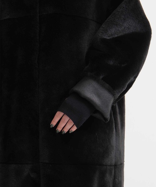 Ameri（アメリ）の「【AMERI/アメリ】HOOD REVERSIBLE FAKE FUR COAT/フードリバーシブルファーコート（ピーコート・レディース・ブラック/グレイッシュベージュ・S/M）」の18枚目の写真