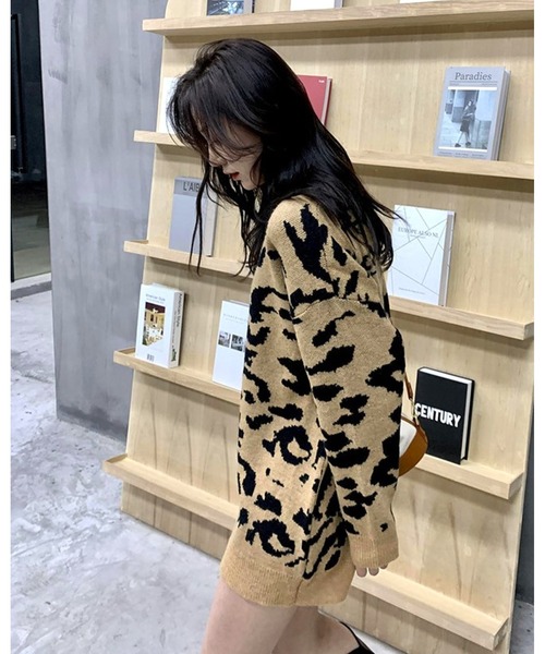 バレンシアガ アニマル柄 レオパード ニット セーター Vネック XS 茶 BALENCIAGA - バレンシアガ アニマル柄 レオパード ニット セーター V