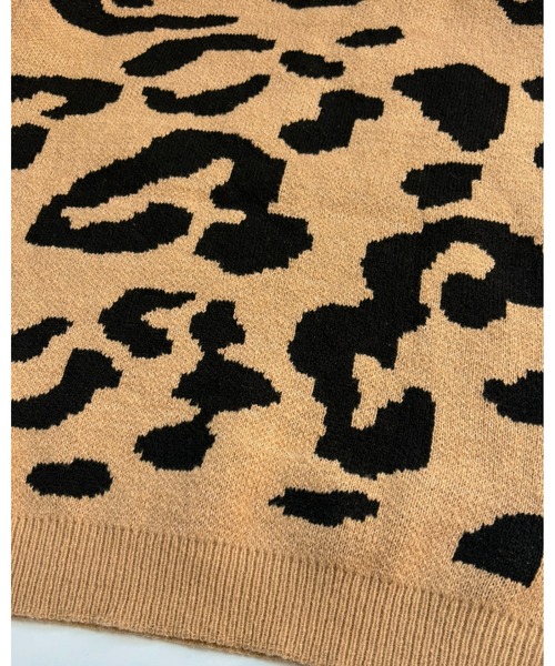 FUNdaysion(ファンデイション)の「レオパート柄Vネックニットトップス(ニット/セーター・レディース・ベージュ・M)」の18枚目の写真