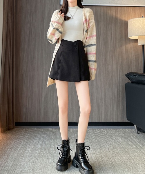 2ly2（トゥーリートゥー）の「楽ちんキレイ！大人のきれいめコーデュロイスカート風ショートパンツ（その他パンツ・レディース・ブラック/ブラウン/ベージュ・FREE）」の10枚目の写真