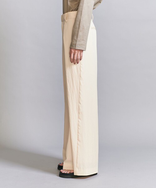 BEAUTY&YOUTH UNITED ARROWS（ビューティーアンドユースユナイテッドアローズ）の「セルロースナイロン インタック パンツ/ライナー（スラックス・レディース・オフホワイト・L/M/S/XS）」の6枚目の写真
