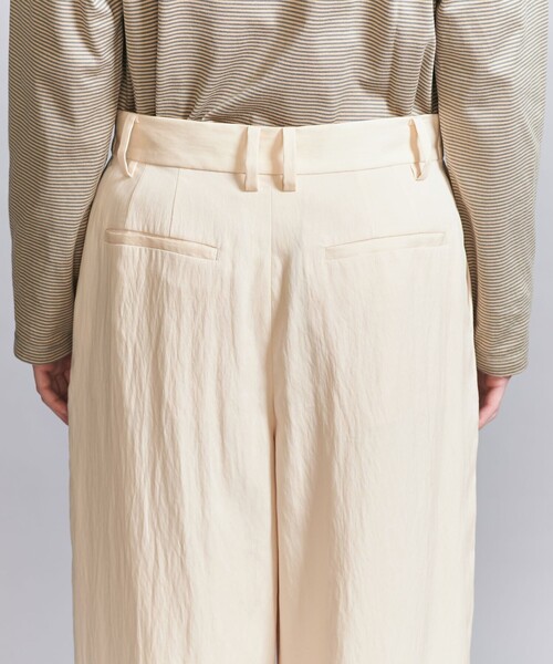 BEAUTY&YOUTH UNITED ARROWS（ビューティーアンドユースユナイテッドアローズ）の「セルロースナイロン インタック パンツ/ライナー（スラックス・レディース・オフホワイト・L/M/S/XS）」の10枚目の写真