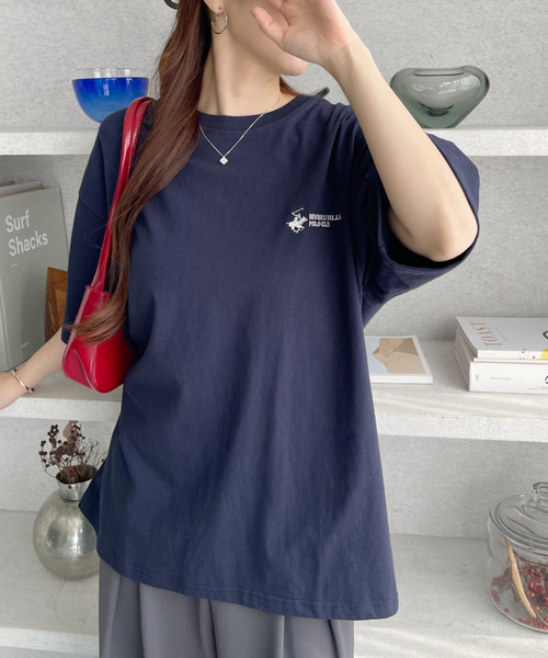 BEVERLY HILLS POLO CLUB(ビバリーヒルズポロクラブ)の「【BEVERLY HILLS POLO CLUB】胸元ロゴ オーバーサイズ Tシャツ(Tシャツ/カットソー・レディース・ブラック/ネイビー/オフホワイト・M/L)」の11枚目の写真