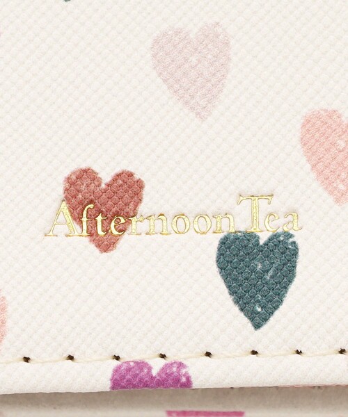 Afternoon Tea(アフタヌーンティー)の「ハートマルチフォンカバー(スマホケース/カバー・レディース・アイボリー・ONE SIZE)」の2枚目の写真