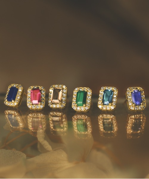 Jewel closet by L&Co.(ジュエルクローゼットバイエルアンドコー)の「K18 ダイヤモンド ヘイロー/取り巻き カラーストーン ピアス 3x5(ピアス(両耳用)・レディース・ネイビー/ロイヤルブルー/クリアブラウン/ワインレッド/モスグリーン/ダークブルー・FREE)」の10枚目の写真
