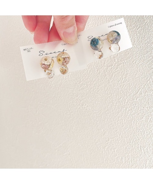 tone(トーン)の「【S.coeuf】【S.coeuf】金属アレルギー対応ピアス フォンダンしゃぼん×かすみ草(MA)(ピアス(両耳用)・レディース・ホワイト/ブルー/イエロー/オレンジ/ピンク・FREE)」の13枚目の写真