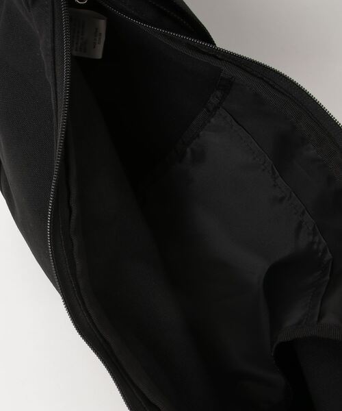 THRASHER(スラッシャー)の「THRASHER キャンバスショルダーバッグ(ショルダーバッグ・メンズ・ホワイト系その他/ブラック系その他/ホワイト系その他2/ブラック系その他2・FREE)」の7枚目の写真