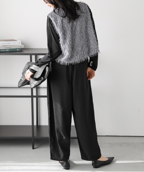 La-gemme（ラジェム）の「フリンジジャガード ダブルジップベスト（ベスト・レディース・ブラック/グレー/ベージュ・フリー）」の9枚目の写真