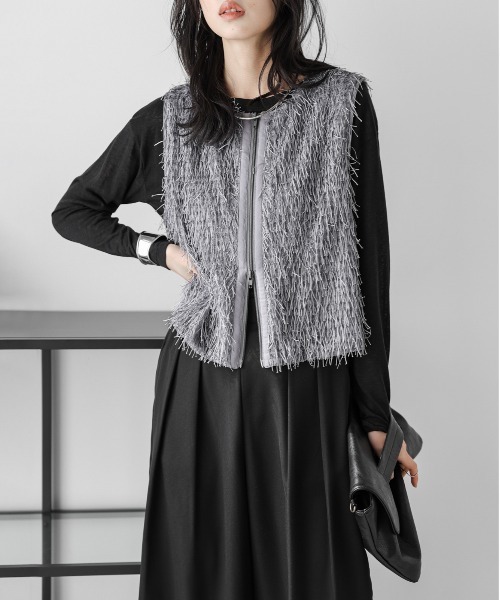 La-gemme（ラジェム）の「フリンジジャガード ダブルジップベスト（ベスト・レディース・ブラック/グレー/ベージュ・フリー）」の10枚目の写真