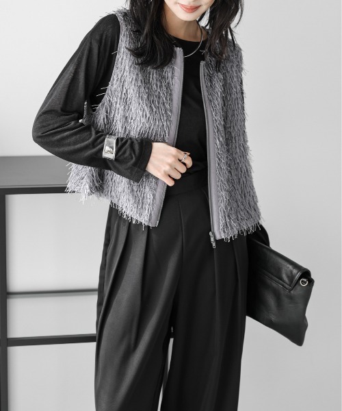 La-gemme（ラジェム）の「フリンジジャガード ダブルジップベスト（ベスト・レディース・ブラック/グレー/ベージュ・フリー）」の11枚目の写真