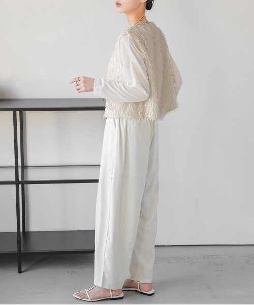 La-gemme（ラジェム）の「フリンジジャガード ダブルジップベスト（ベスト・レディース・ブラック/グレー/ベージュ・フリー）」の13枚目の写真