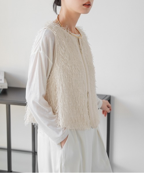 La-gemme（ラジェム）の「フリンジジャガード ダブルジップベスト（ベスト・レディース・ブラック/グレー/ベージュ・フリー）」の14枚目の写真