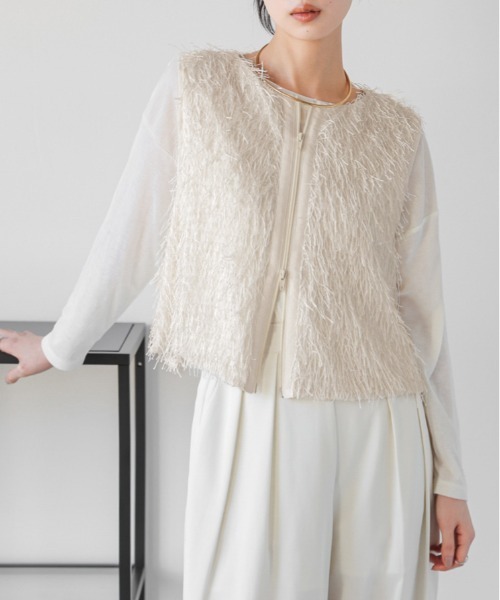 La-gemme（ラジェム）の「フリンジジャガード ダブルジップベスト（ベスト・レディース・ブラック/グレー/ベージュ・フリー）」の17枚目の写真